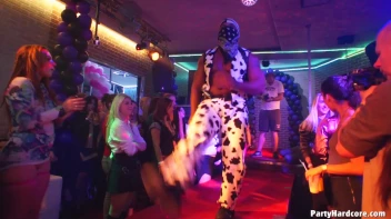 Party Hardcore Gone Crazy Vol. 38 Part 6 - Cam 2 Screencap 46 on www.sinx.com