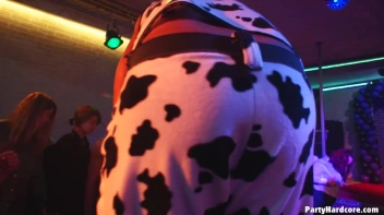 Party Hardcore Gone Crazy Vol. 38 Part 6 - Cam 2 Screencap 83 on www.sinx.com