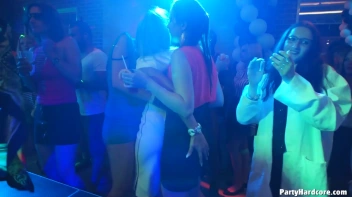 Party Hardcore Gone Crazy Vol. 37 Part 2 - Cam 2 Screencap 67 on www.sinx.com