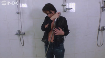 Cutie Covers Herself In Cream Before Showering Screencap 86 on www.sinx.com