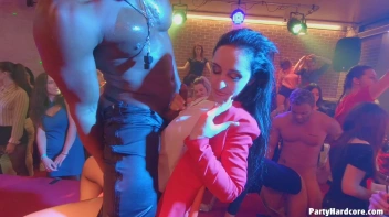 Party Hardcore Gone Crazy Vol. 41 Single Cut: Part 3 - Cam 1 Screencap 105 on www.sinx.com