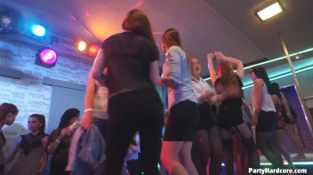 Party Hardcore Gone Crazy Vol. 30 Part 7 - Cam 2 Screencap 44 on www.sinx.com