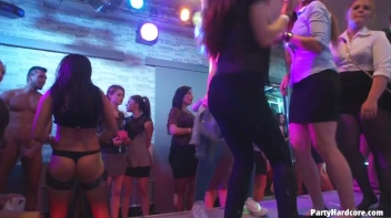 Party Hardcore Gone Crazy Vol. 30 Part 7 - Cam 2 Screencap 45 on www.sinx.com