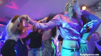 Party Hardcore Gone Crazy Vol. 33 Part 1 - Cam 4 Screencap 63 on www.sinx.com