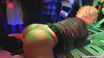 Party Hardcore Gone Crazy Vol. 33 Part 1 - Cam 4 Screencap 34 on www.sinx.com