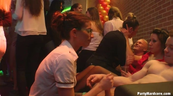 Party Hardcore Gone Crazy Vol. 40 Single Cut: Part 7 - Cam 3 Screencap 31 on www.sinx.com