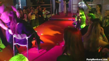 Party Hardcore Gone Crazy Vol. 40 Single Cut: Part 7 - Cam 3 Screencap 76 on www.sinx.com