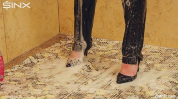 Clothed Beauty Showering In Satin Blouse Screencap 37 on www.sinx.com