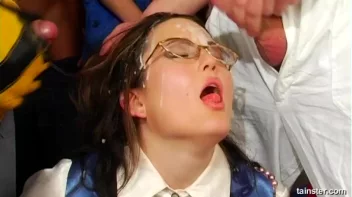 Quarts of the Finest Yellow Juice Screencap 75 on www.sinx.com