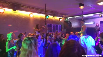 Party Hardcore Gone Crazy Vol. 41 Single Cut: Part 1 - Cam 4 Screencap 19 on www.sinx.com