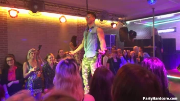 Party Hardcore Gone Crazy Vol. 41 Single Cut: Part 1 - Cam 4 Screencap 20 on www.sinx.com