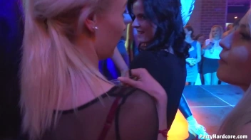 Party Hardcore Gone Crazy Vol. 41 Single Cut: Part 1 - Cam 4 Screencap 3 on www.sinx.com