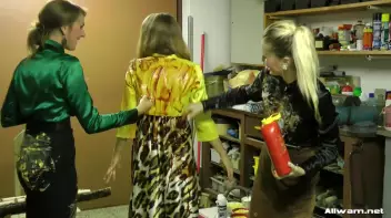 Wet And Messy Workshop Screencap 47 on www.sinx.com