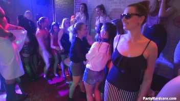 Party Hardcore Gone Crazy Vol. 35 Part 8 - Cam 1 Screencap 99 on www.sinx.com