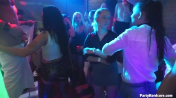 Party Hardcore Gone Crazy Vol. 35 Part 8 - Cam 1 Screencap 101 on www.sinx.com