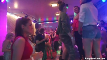 Party Hardcore Gone Crazy Vol. 35 Part 8 - Cam 1 Screencap 42 on www.sinx.com