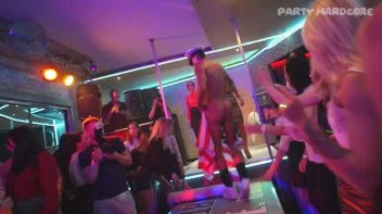 Party Hardcore Gone Crazy Vol. 28 Part 1 - Cam 1 Screencap 80 on www.sinx.com