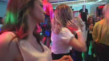 Party Hardcore Gone Crazy Vol. 28 Part 1 - Cam 1 Screencap 22 on www.sinx.com