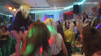 Party Hardcore Gone Crazy Vol. 28 Part 1 - Cam 1 Screencap 25 on www.sinx.com