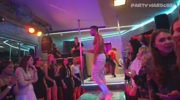 Party Hardcore Gone Crazy Vol. 28 Part 1 - Cam 1 Screencap 42 on www.sinx.com