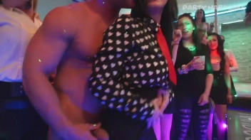 Party Hardcore Gone Crazy Vol. 15 Part 1 - Cam 1 Screencap 50 on www.sinx.com