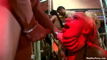 Orgy Island Part 2 Screencap 103 on www.sinx.com