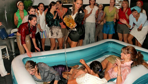 Latest deal - Mega Oil Fight Covers Chicks Head To Toe