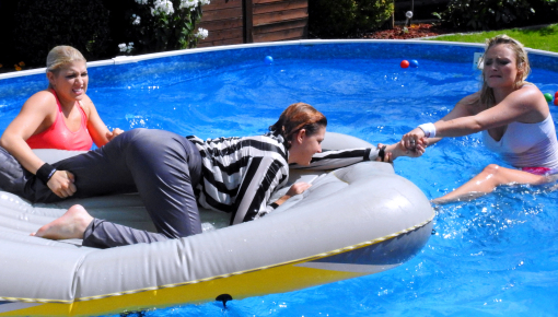 Latest deal - Tennis Girls Catfight and Get Soaking Wet - Cam 2