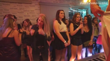 Party Hardcore Gone Crazy Vol. 26 Part 1 - Cam 3 Screencap 80 on www.sinx.com