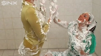 Two Messy Babes Covered In Foam Screencap 46 on www.sinx.com