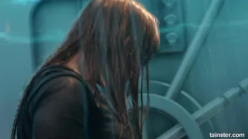 Spectacular wetlook dancing Screencap 40 on www.sinx.com