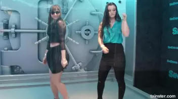 Spectacular wetlook dancing Screencap 42 on www.sinx.com