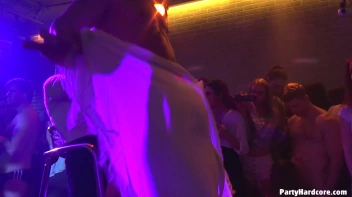 Party Hardcore Gone Crazy Vol. 40 Single Cut: Part 2 - Cam 1 Screencap 91 on www.sinx.com