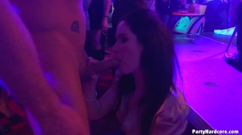 Party Hardcore Gone Crazy Vol. 40 Single Cut: Part 2 - Cam 1 Screencap 115 on www.sinx.com