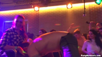 Party Hardcore Gone Crazy Vol. 40 Single Cut: Part 2 - Cam 1 Screencap 81 on www.sinx.com