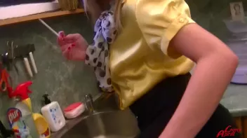 Putting Kitchen Utensils To Good Use Screencap 12 on www.sinx.com