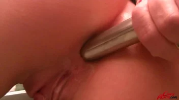 Putting Kitchen Utensils To Good Use Screencap 73 on www.sinx.com