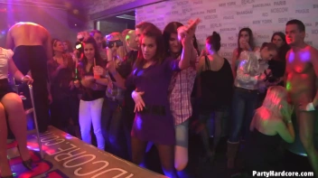 Party Hardcore Gone Crazy Vol. 8 Part 2 - Cam 1 Screencap 42 on www.sinx.com