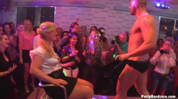 Party Hardcore Gone Crazy Vol. 8 Part 2 - Cam 1 Screencap 47 on www.sinx.com