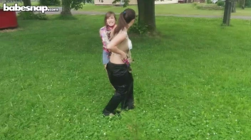 Proudly Pulling Hair And Pantyhose In Public Screencap 19 on www.sinx.com