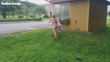 Proudly Pulling Hair And Pantyhose In Public Screencap 40 on www.sinx.com