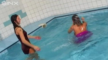 Catfighting Girls Get Soaked In The Pool Screencap 44 on www.sinx.com