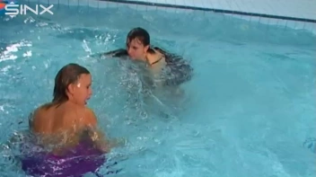 Catfighting Girls Get Soaked In The Pool Screencap 49 on www.sinx.com