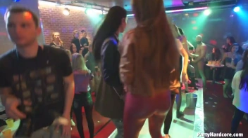 Party Hardcore Gone Crazy Vol. 34 Part 7 - Cam 1 Screencap 14 on www.sinx.com