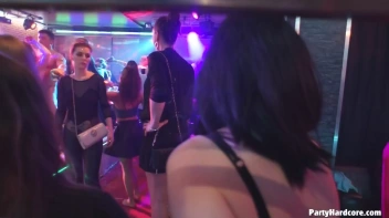 Party Hardcore Gone Crazy Vol. 34 Part 7 - Cam 1 Screencap 30 on www.sinx.com