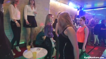 Party Hardcore Gone Crazy Vol. 34 Part 7 - Cam 1 Screencap 33 on www.sinx.com