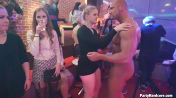 Party Hardcore Gone Crazy Vol. 34 Part 7 - Cam 1 Screencap 56 on www.sinx.com