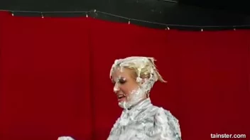 Massive, Sexy Foam Fight Screencap 46 on www.sinx.com