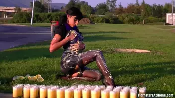 Truck Stop Mess Whore Screencap 12 on www.sinx.com