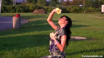 Truck Stop Mess Whore Screencap 33 on www.sinx.com